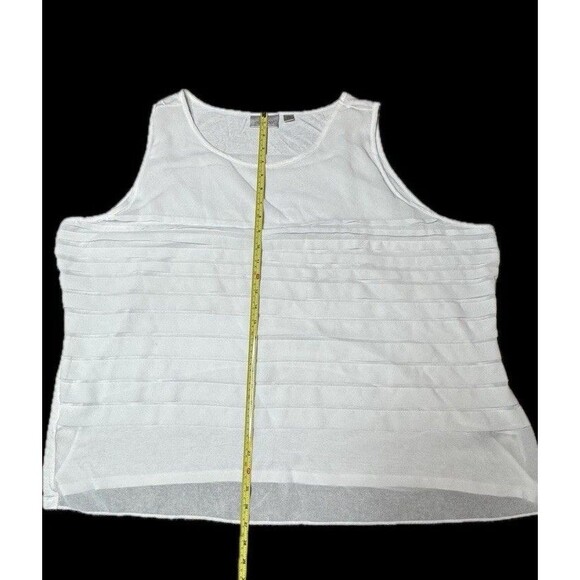 Avenue Sleeveless Pleated Top Bright Cream Plus Size 30/32 - Picture 3 of 10